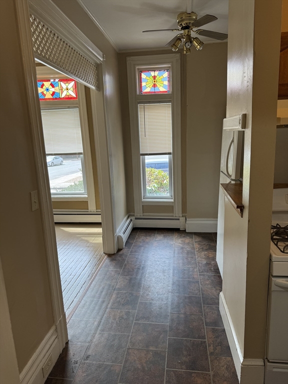 1 bed, 1 bath apartment for rent at 8 Park St Unit 5, Zip 01830 — photo 6 of 8