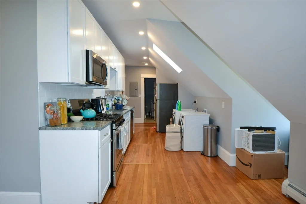 2 bed, 2 bath apartment for rent at 6-8 South St Unit 3, Brighton — photo 3 of 8