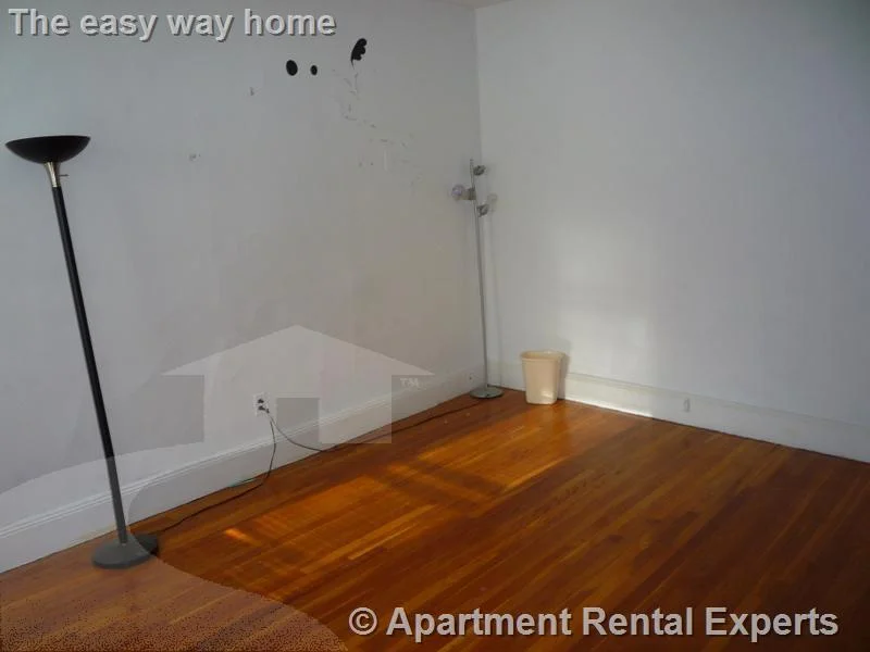1 bed, 1 bath apartment for rent at 6 Agassiz St Unit 3, Neighborhood Nine — photo 5 of 16