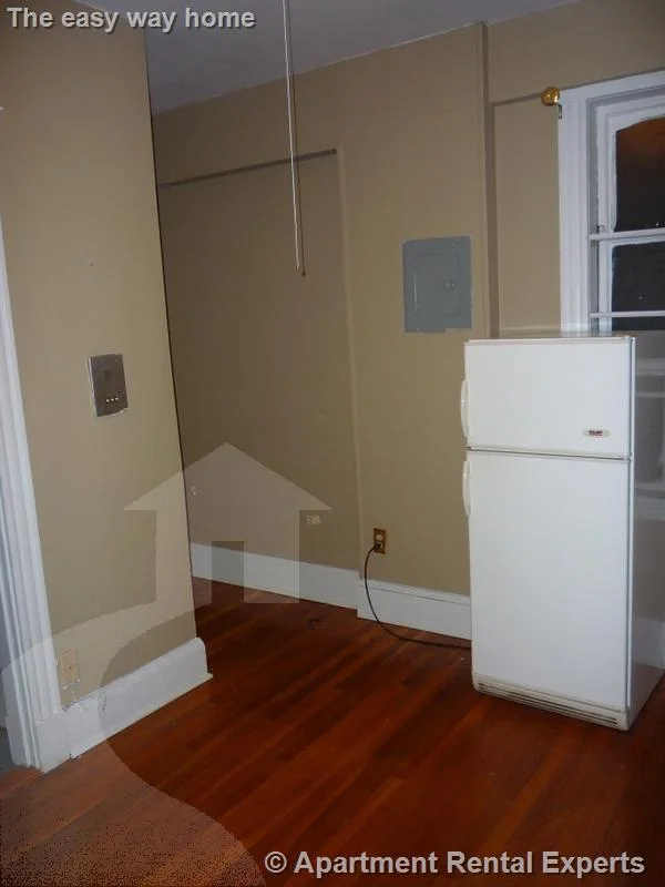 1 bed, 1 bath apartment for rent at 6 Agassiz St Unit 3, Neighborhood Nine — photo 9 of 16