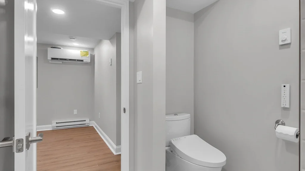 1 bed, 1 bath apartment for rent at 6 Alaric Ter Unit B, West Roxbury — photo 15 of 35
