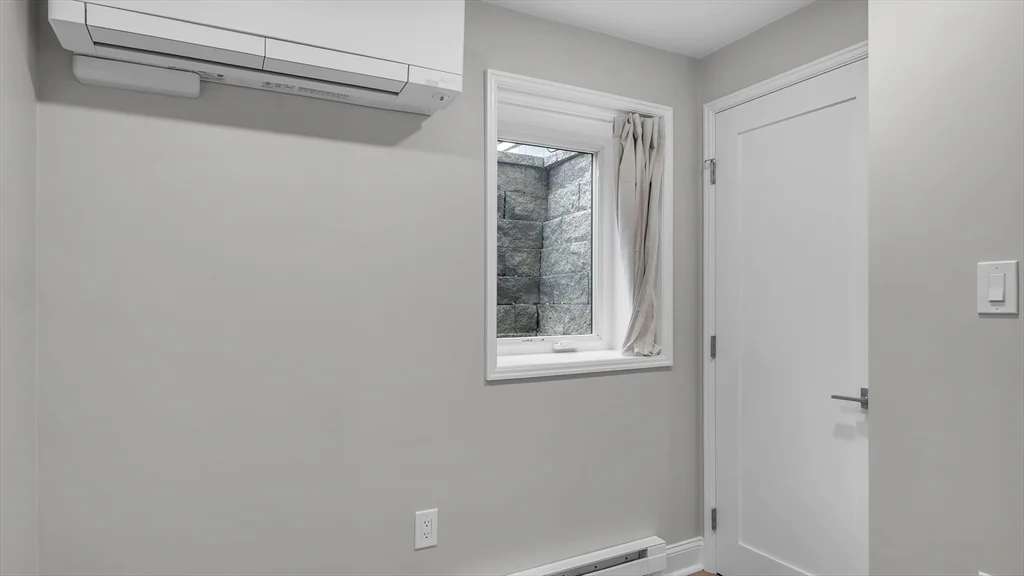 1 bed, 1 bath apartment for rent at 6 Alaric Ter Unit B, West Roxbury — photo 31 of 35
