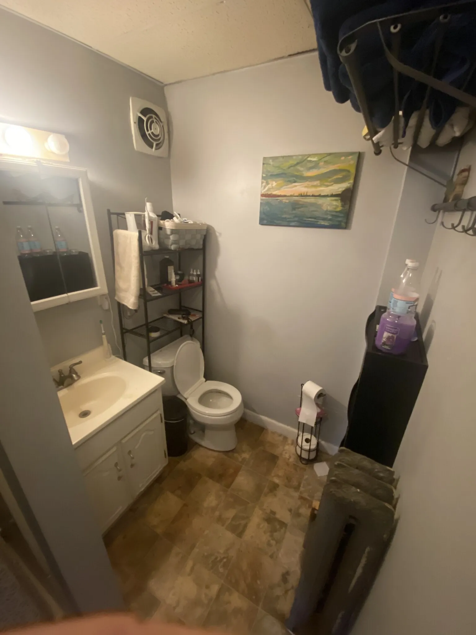 2 bed, 1 bath apartment for rent at 6 Alberta Ter Unit 1, North Cambridge — photo 4 of 5