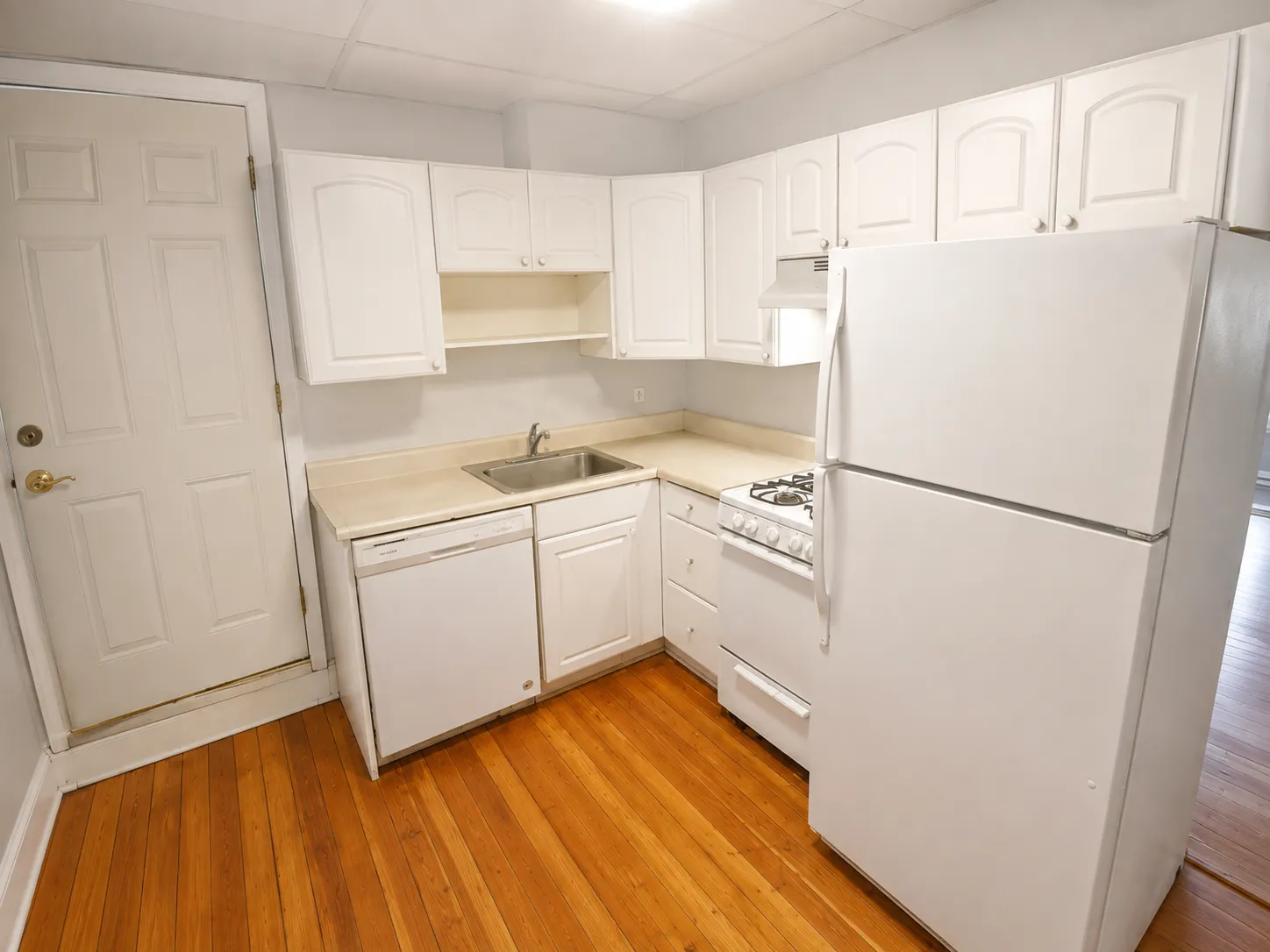2 bed, 1 bath apartment for rent at 6 Alberta Ter Unit 1, North Cambridge — photo 8 of 11