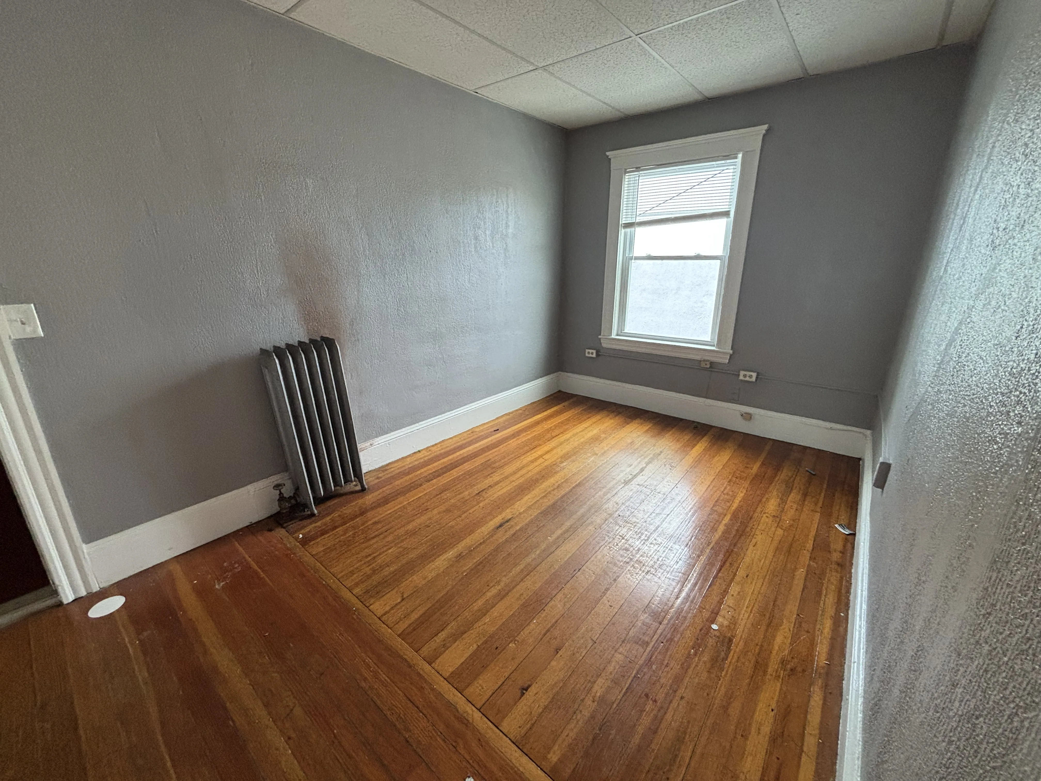 2 bed, 1 bath apartment for rent at 6 Alberta Ter Unit 1, North Cambridge — photo 2 of 11