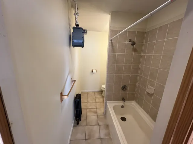 2 bed, 1 bath apartment for rent at 6 Alberta Ter Unit 2, North Cambridge — photo 11 of 13