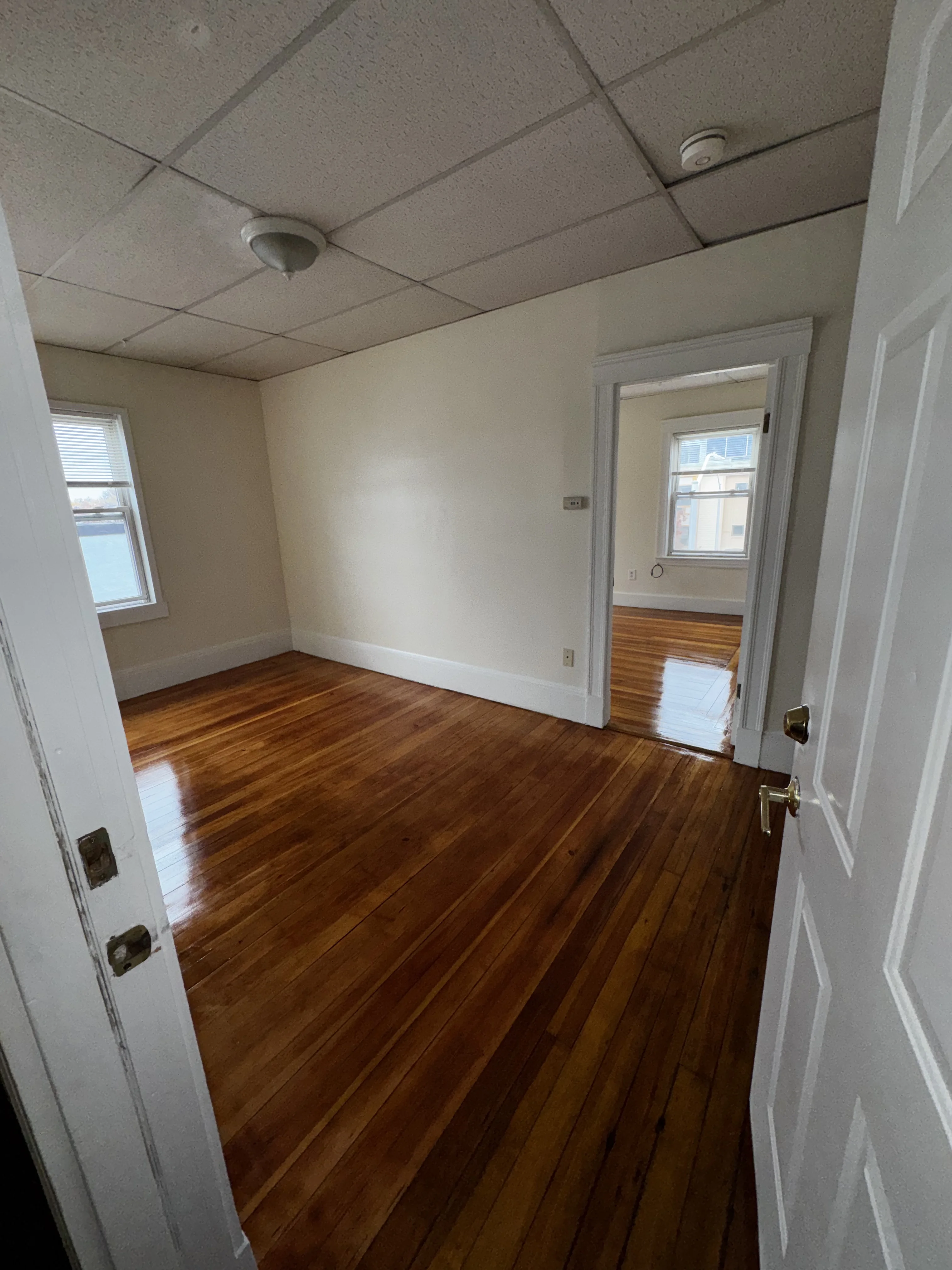 2 bed, 1 bath apartment for rent at 6 Alberta Ter Unit 3, North Cambridge — photo 2 of 7