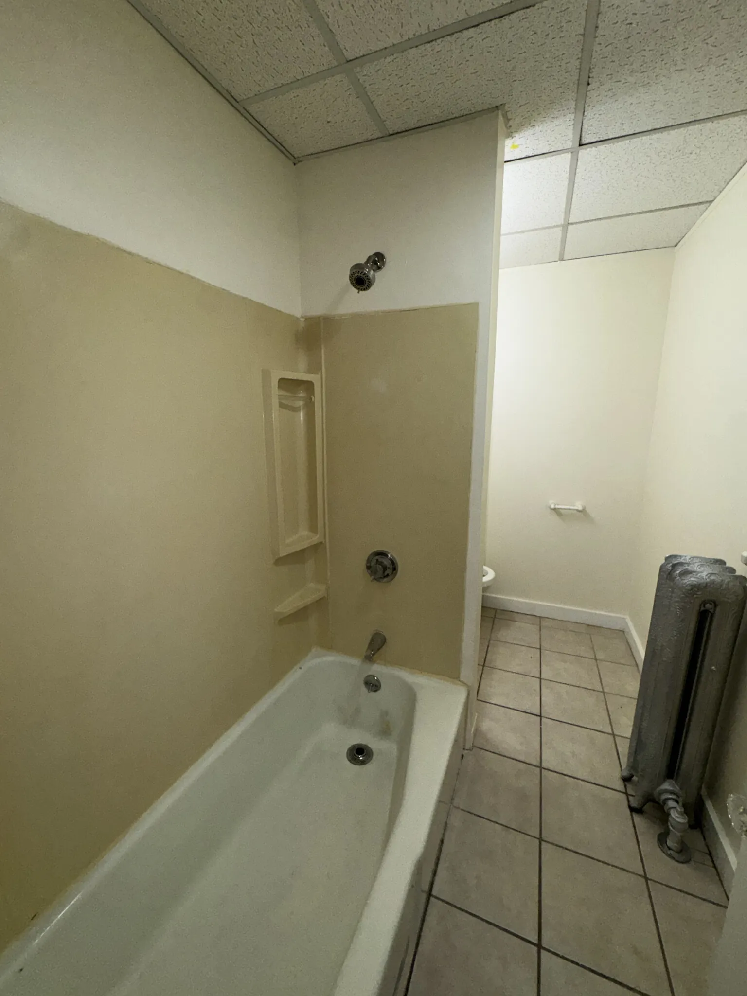 2 bed, 1 bath apartment for rent at 6 Alberta Ter Unit 3M, North Cambridge — photo 5 of 7