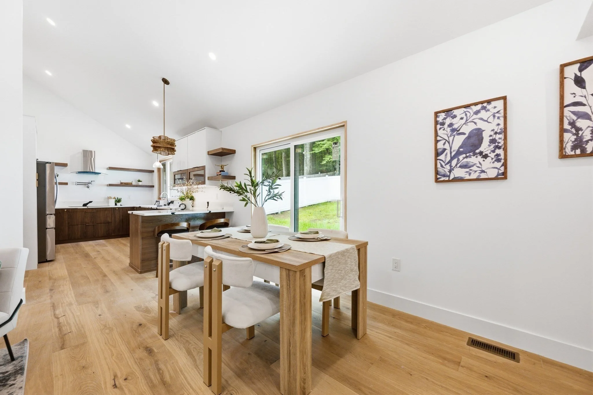 3 bed, 3 bath apartment for rent at 6 Amherst Rd, Hopkinton — photo 12 of 40