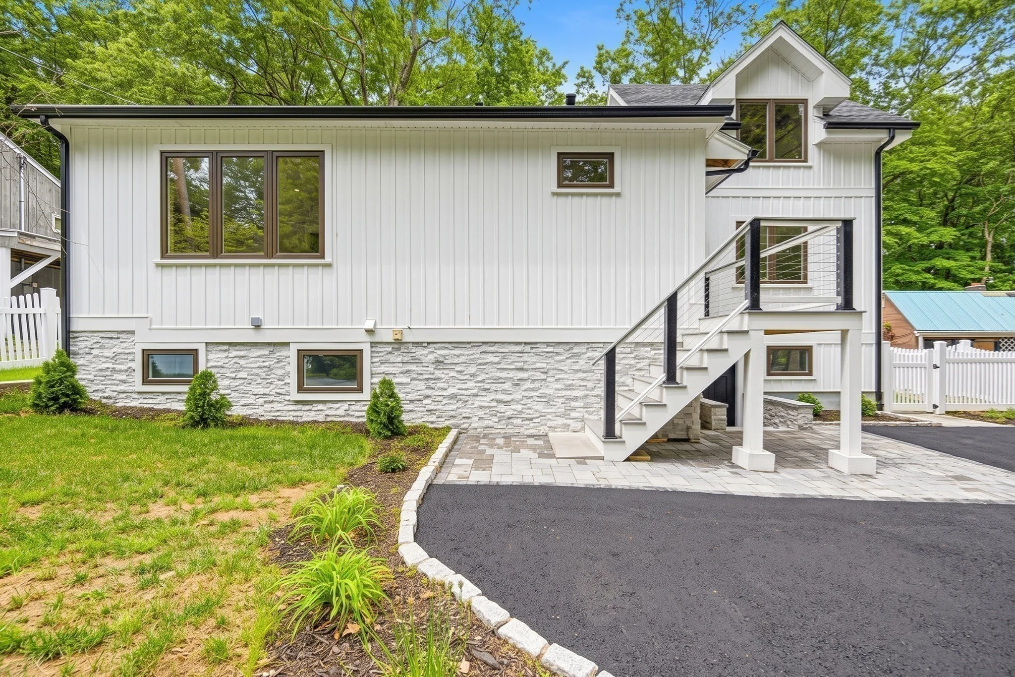 3 bed, 3 bath apartment for rent at 6 Amherst Rd, Hopkinton — photo 2 of 40