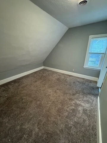 3 bed, 1 bath apartment for rent at 6 Apple St Unit 3, Lynn — photo 17 of 20