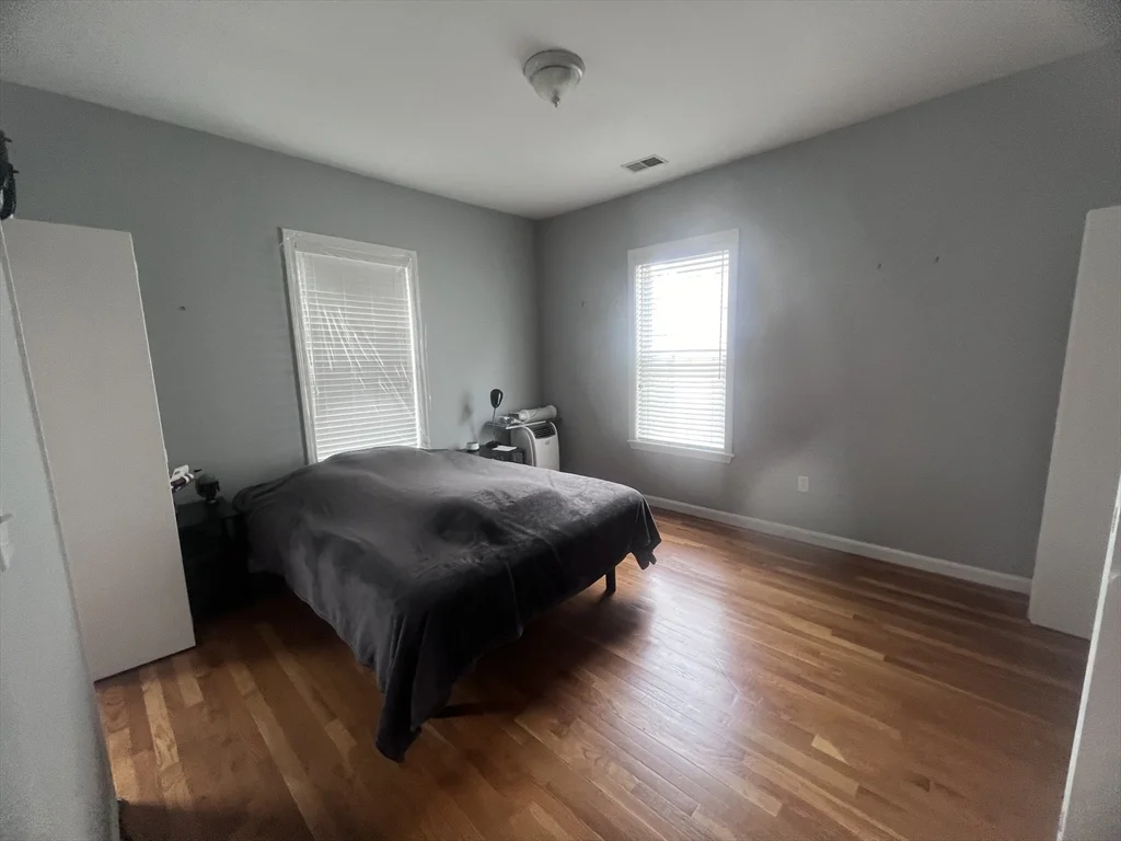 2 bed, 1 bath apartment for rent at 6 Arcadia St Unit 2, Jamaica Plain — photo 11 of 23