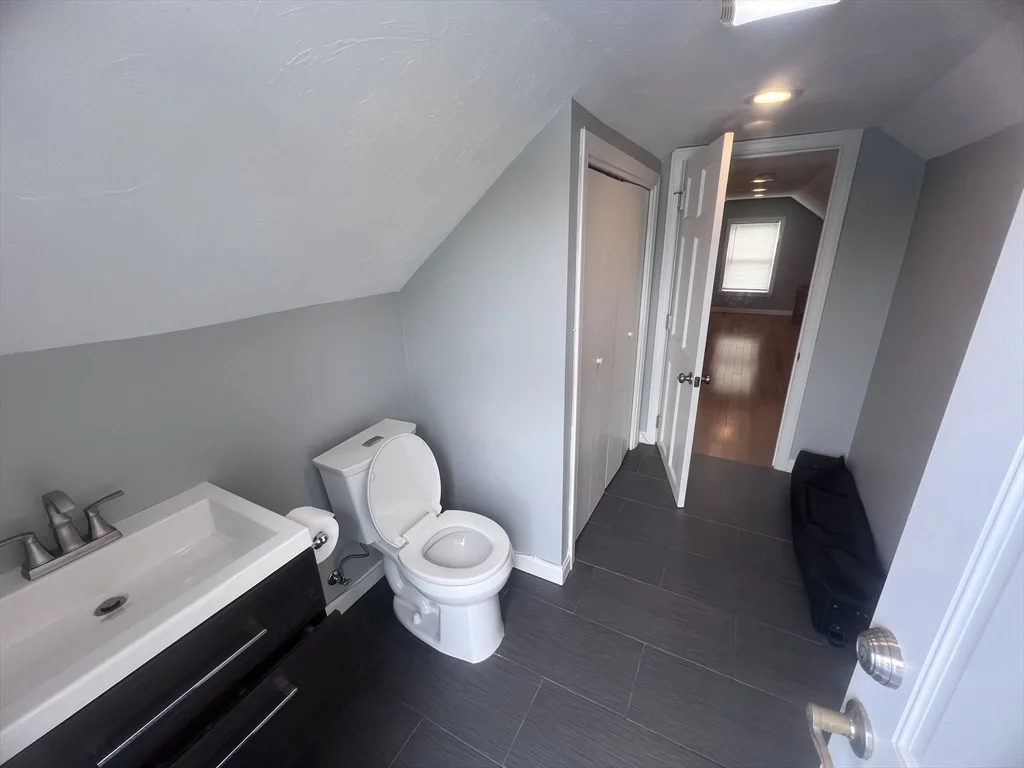 2 bed, 1 bath apartment for rent at 6 Arcadia St Unit 2, Jamaica Plain — photo 16 of 23