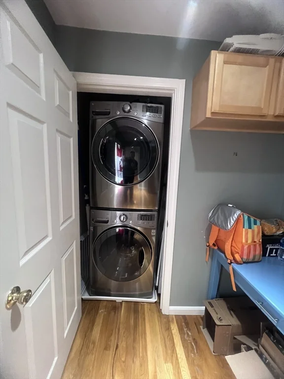 2 bed, 1 bath apartment for rent at 6 Arcadia St Unit 2, Jamaica Plain — photo 7 of 23