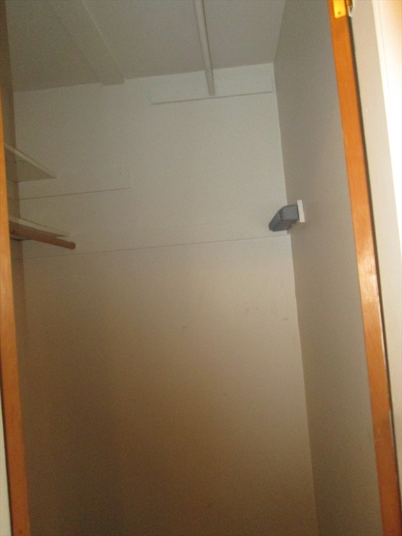 1 bed, 1 bath apartment for rent at 6 Arizona Unit 5, Arlington — photo 5 of 6