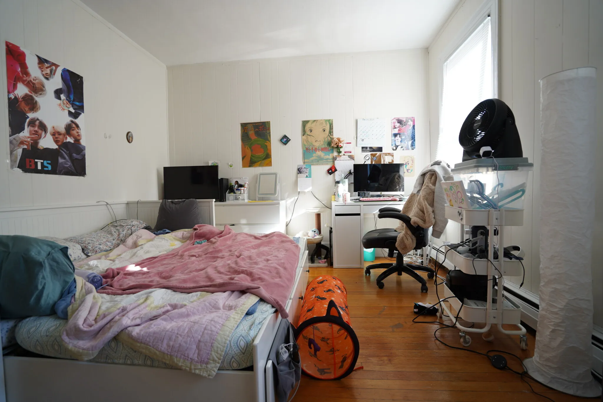 4 bed, 2 bath apartment for rent at 6 Ashford Ct Unit 3, Allston — photo 17 of 22