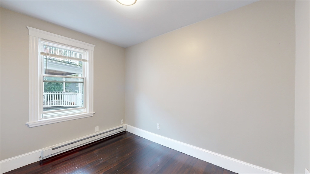 4 bed, 1 bath apartment for rent at 6 Ashmont Ct Unit 1, Dorchester — photo 5 of 14