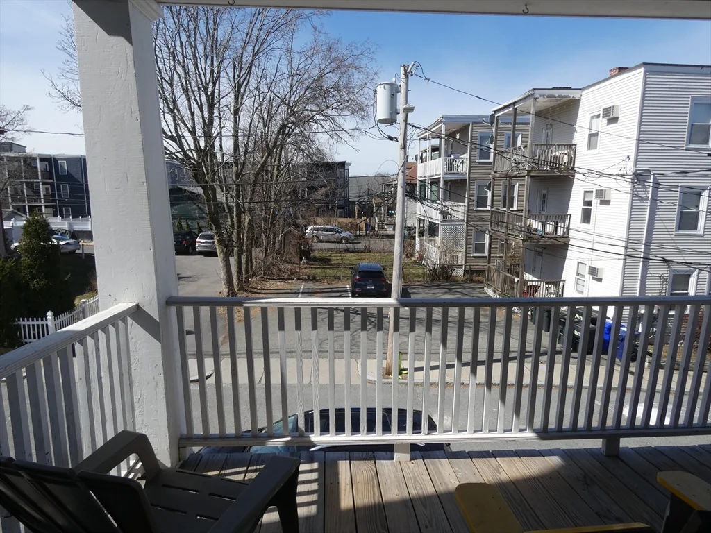 3 bed, 1 bath apartment for rent at 6 Ashmont Ct Unit 2b, Dorchester — photo 3 of 13