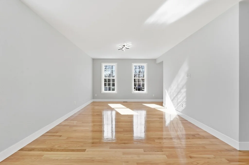 4 bed, 2 bath apartment for rent at 6 Barrows Rd, Worcester — photo 13 of 29