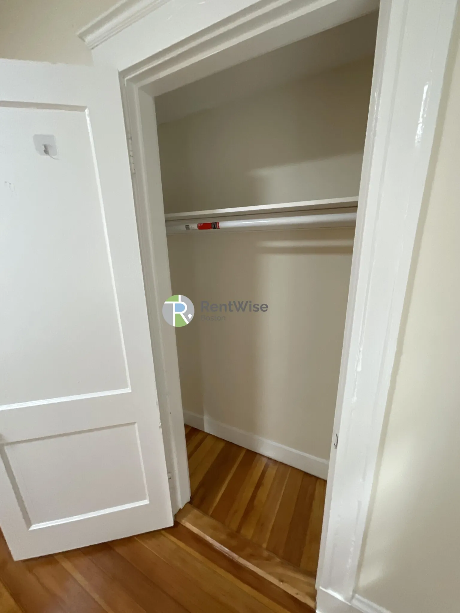 3 bed, 1 bath apartment for rent at 6 Barrows St Unit 3, Allston — photo 17 of 37