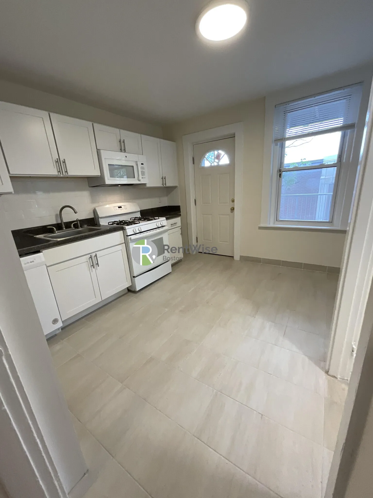 3 bed, 1 bath apartment for rent at 6 Barrows St Unit 3, Allston — photo 24 of 37