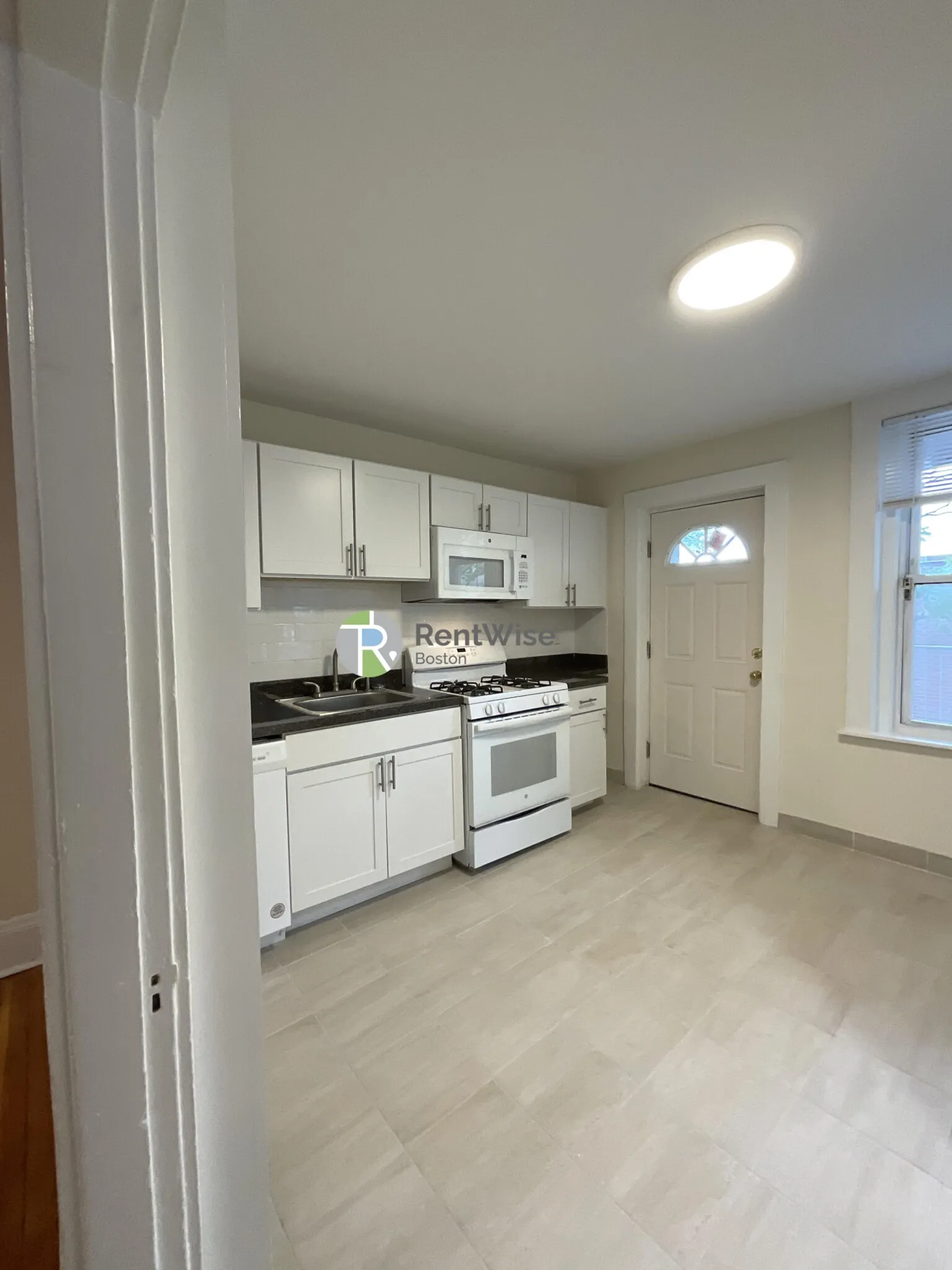3 bed, 1 bath apartment for rent at 6 Barrows St Unit 3, Allston — photo 22 of 37