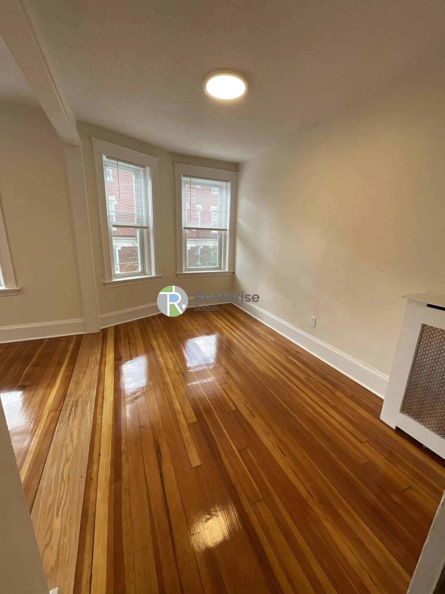 3 bed, 1 bath apartment for rent at 6 Barrows St Unit 3, Allston — photo 1 of 37