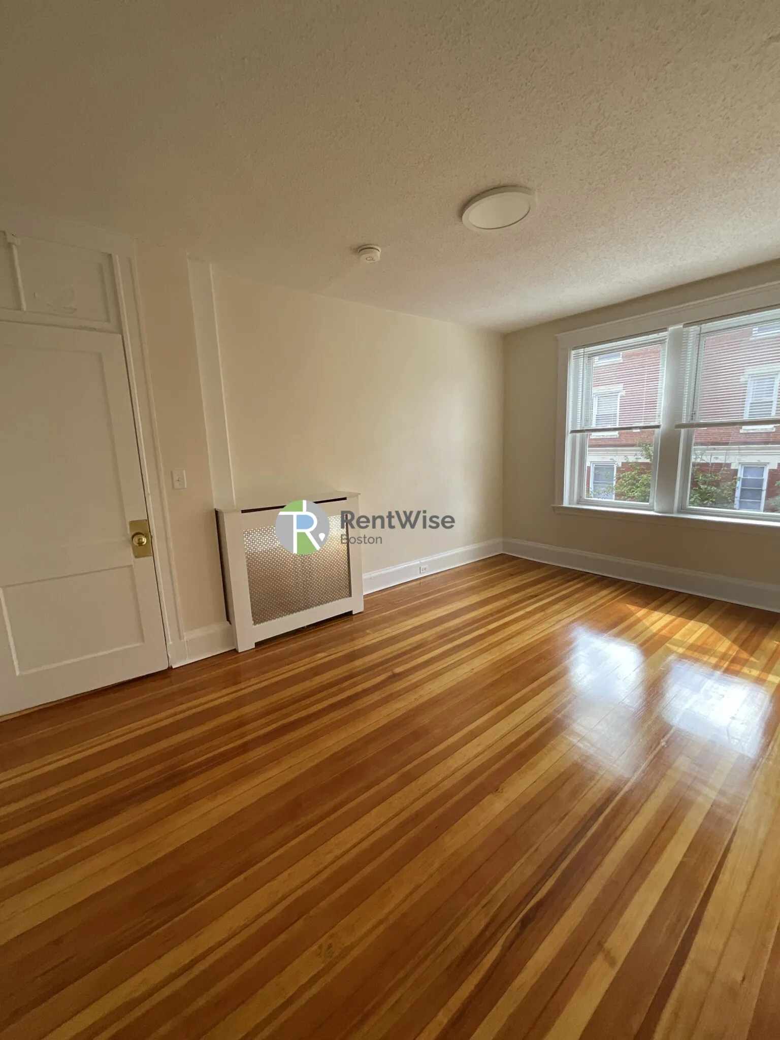 3 bed, 1 bath apartment for rent at 6 Barrows St Unit 4, Allston — photo 11 of 31