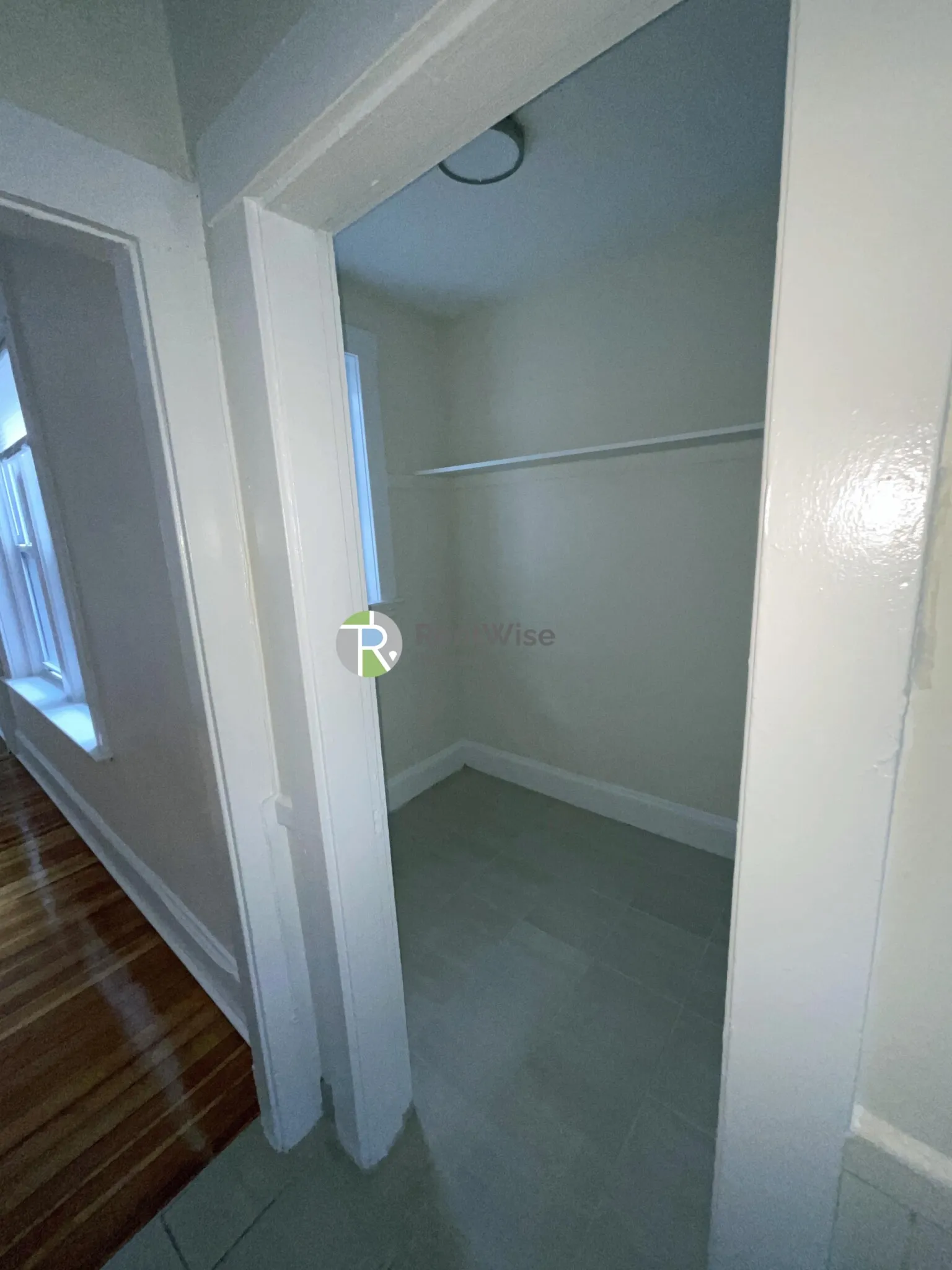 3 bed, 1 bath apartment for rent at 6 Barrows St Unit 4, Allston — photo 20 of 31