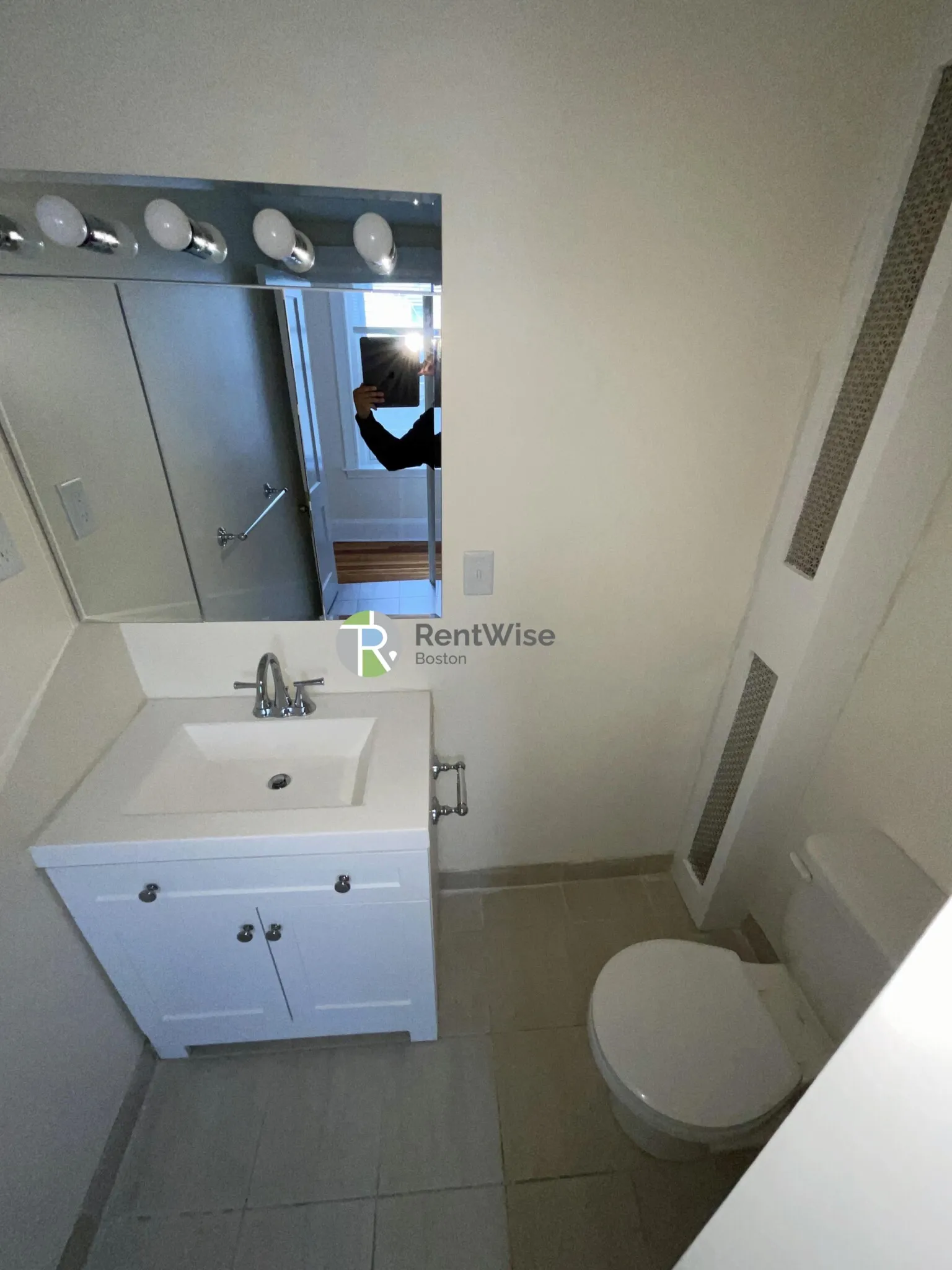 3 bed, 1 bath apartment for rent at 6 Barrows St Unit 4, Allston — photo 18 of 31