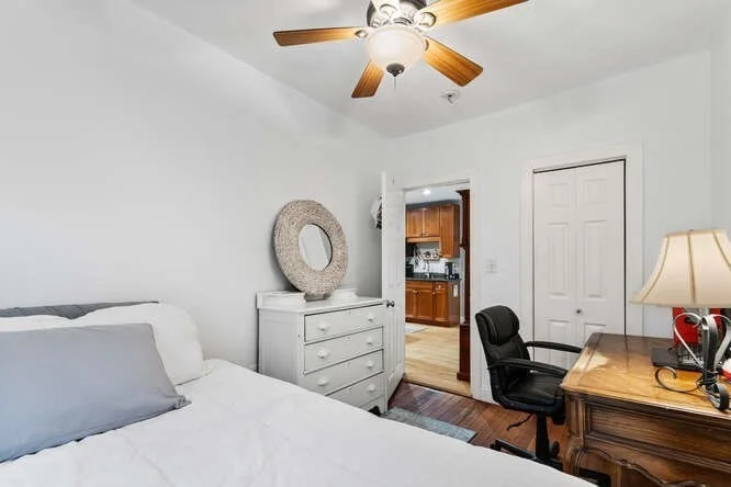 2 bed, 1 bath apartment for rent at 6 Bedford Unit 1R, Ward Two — photo 12 of 18