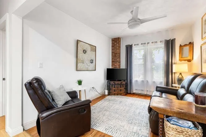 2 bed, 1 bath apartment for rent at 6 Bedford Unit 1R, Ward Two — photo 8 of 18