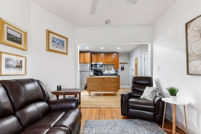 2 bed, 1 bath apartment for rent at 6 Bedford Unit 1R, Ward Two — photo 7 of 18