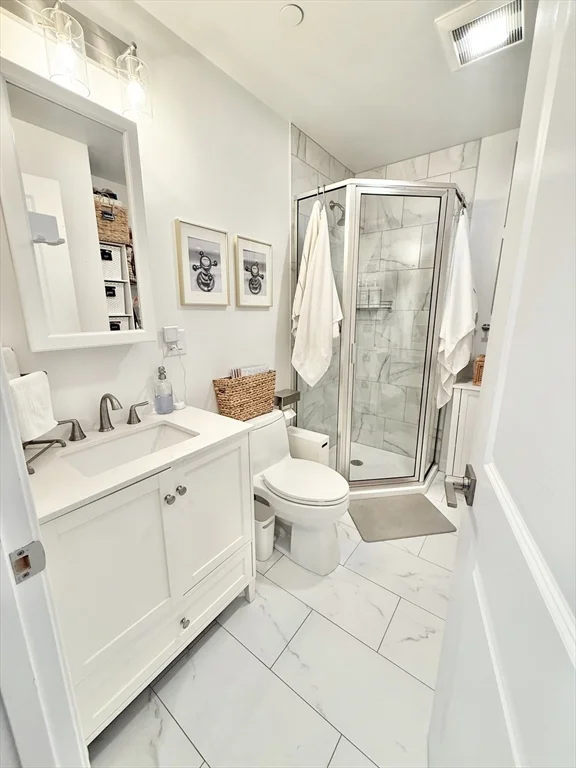 3 bed, 2 bath apartment for rent at 6 Beech St Unit 2, North Cambridge — photo 9 of 19