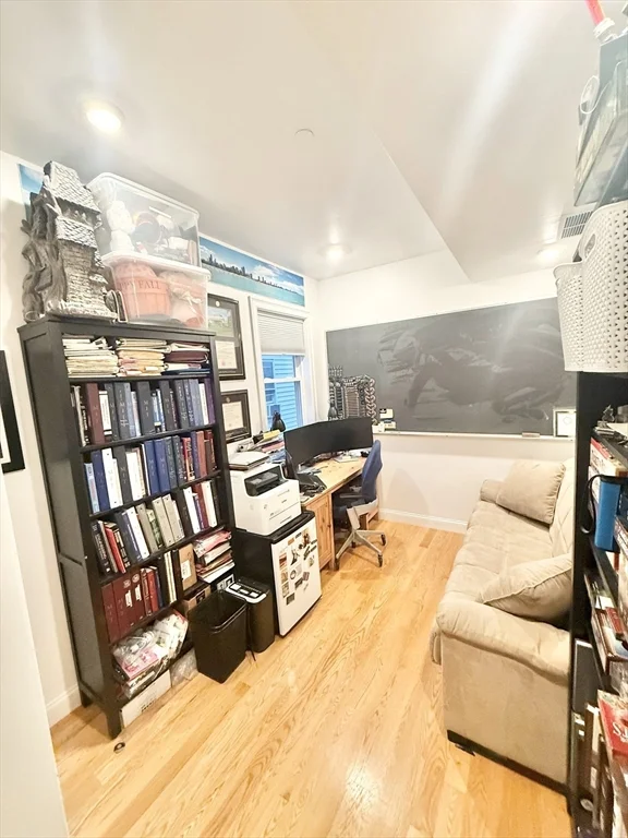 3 bed, 2 bath apartment for rent at 6 Beech St Unit 2, North Cambridge — photo 18 of 19