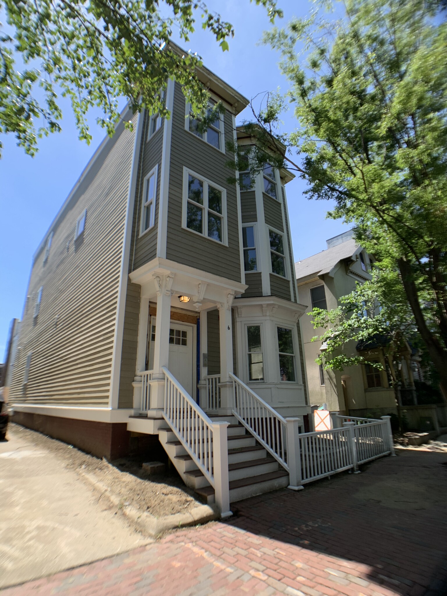 3 bed, 2 bath apartment for rent at 6 Beech St Unit 2A, North Cambridge — photo 21 of 21