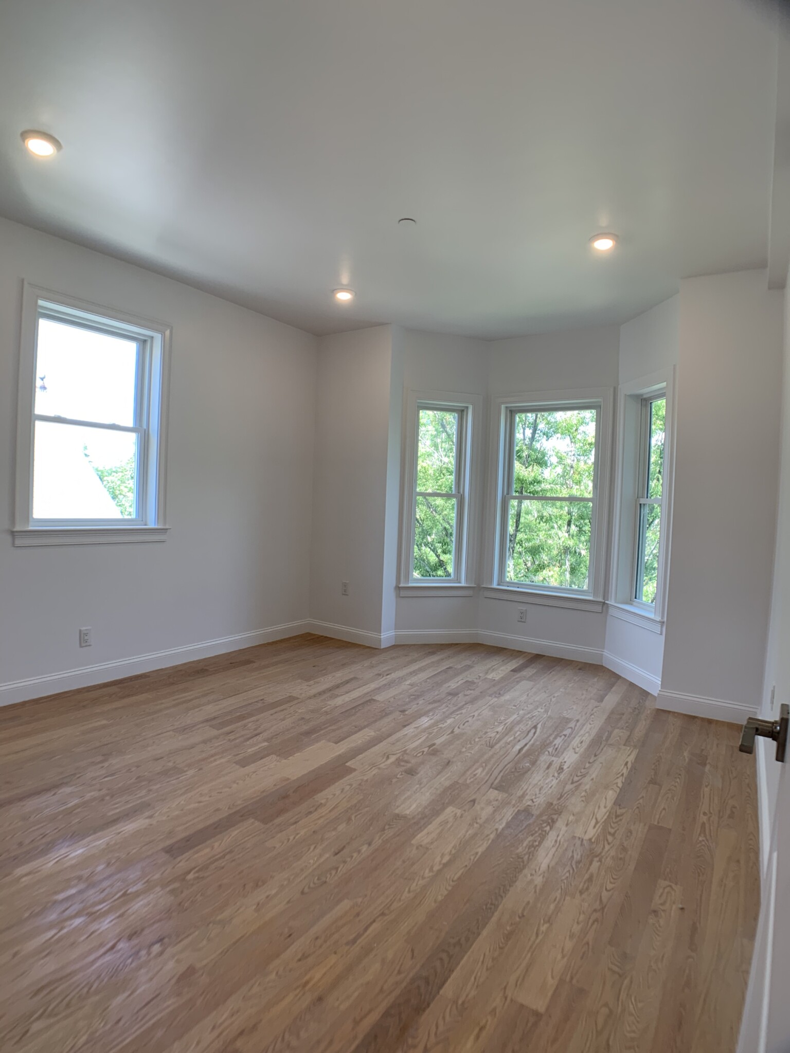 3 bed, 2 bath apartment for rent at 6 Beech St Unit 2A, North Cambridge — photo 12 of 21