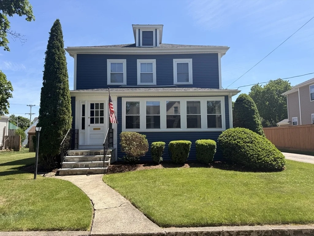 4 bed, 2 bath apartment for rent at 6 Bella Vista Ave, Mansfield — photo 1 of 25