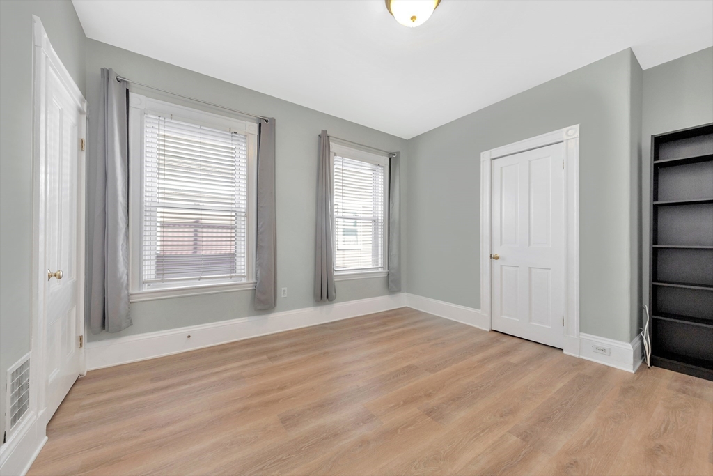 3 bed, 1 bath apartment for rent at 6 Bellflower St Unit 2, Dorchester — photo 11 of 18