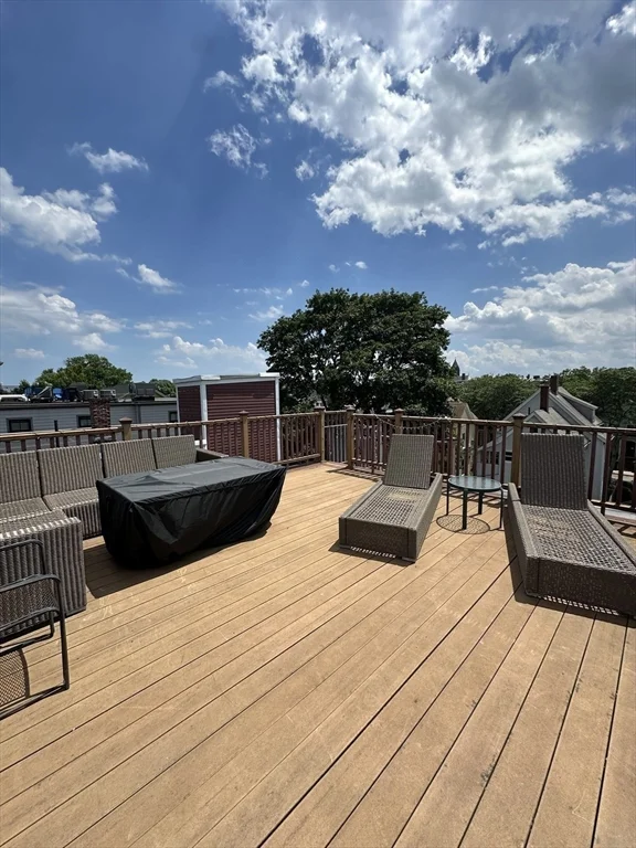 3 bed, 1 bath apartment for rent at 6 Bellflower St Unit 3, Dorchester — photo 4 of 8