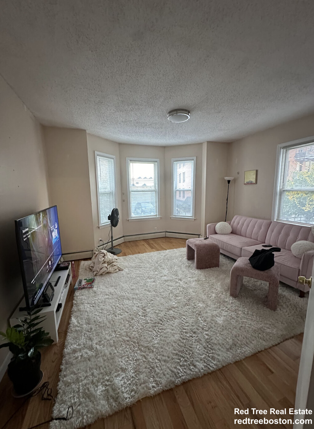 3 bed, 1 bath apartment for rent at 6 Bickford Ave Unit 1, Mission Hill — photo 5 of 9