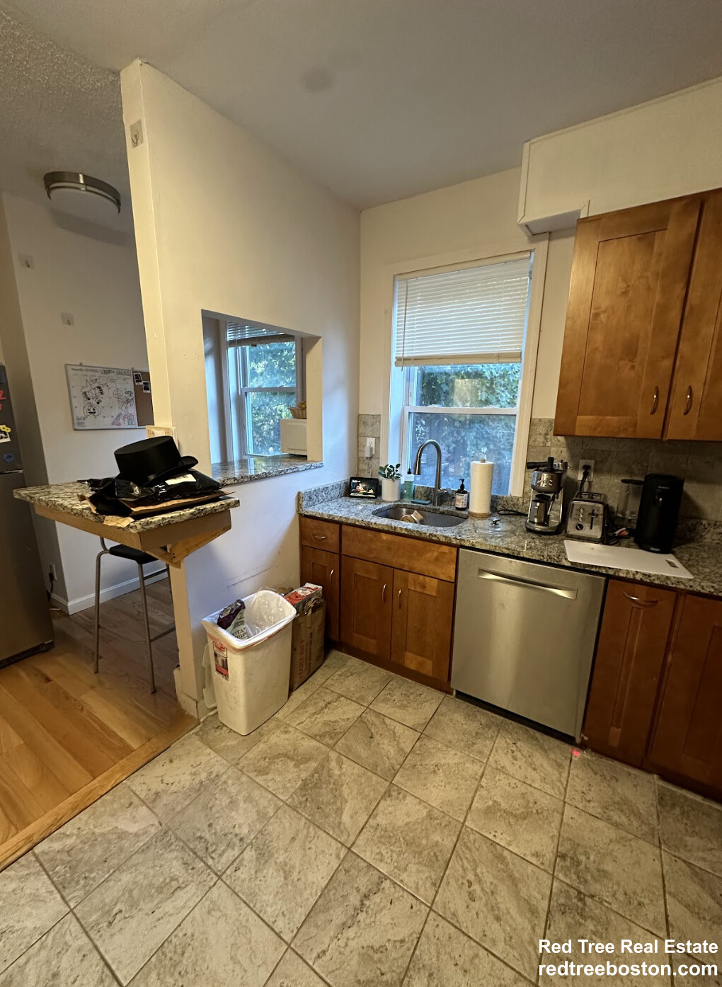 3 bed, 1 bath apartment for rent at 6 Bickford Ave Unit 1, Mission Hill — photo 4 of 9