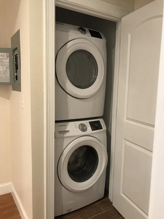 3 bed, 2 bath apartment for rent at 6 Bispham St Unit 3, Dorchester — photo 4 of 10
