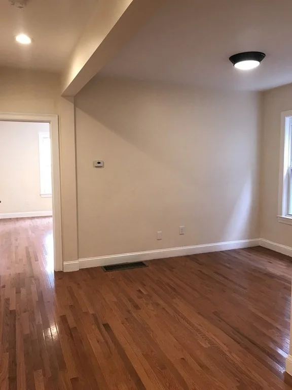 3 bed, 2 bath apartment for rent at 6 Bispham St Unit 3, Dorchester — photo 3 of 10