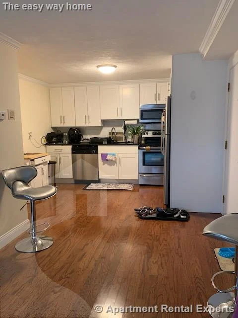 2 bed, 1 bath apartment for rent at 6 Blair Pl Unit 3, North Cambridge — photo 10 of 16