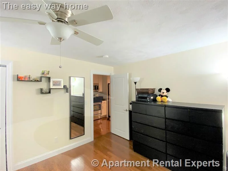 1 bed, 1 bath apartment for rent at 6 Blair Pl Unit 5, North Cambridge — photo 10 of 11