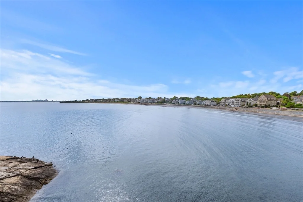 1 bed, 1 bath apartment for rent at 6 Blaney St Unit 2, Swampscott — photo 28 of 28