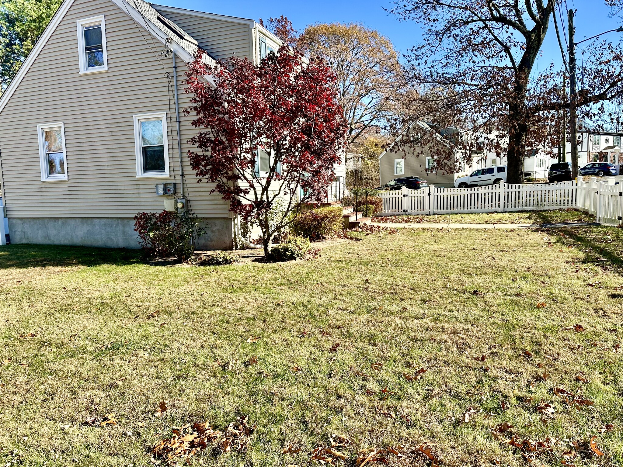 3 bed, 2 bath apartment for rent at 6 Bonad Rd Unit 6, Dedham — photo 8 of 34