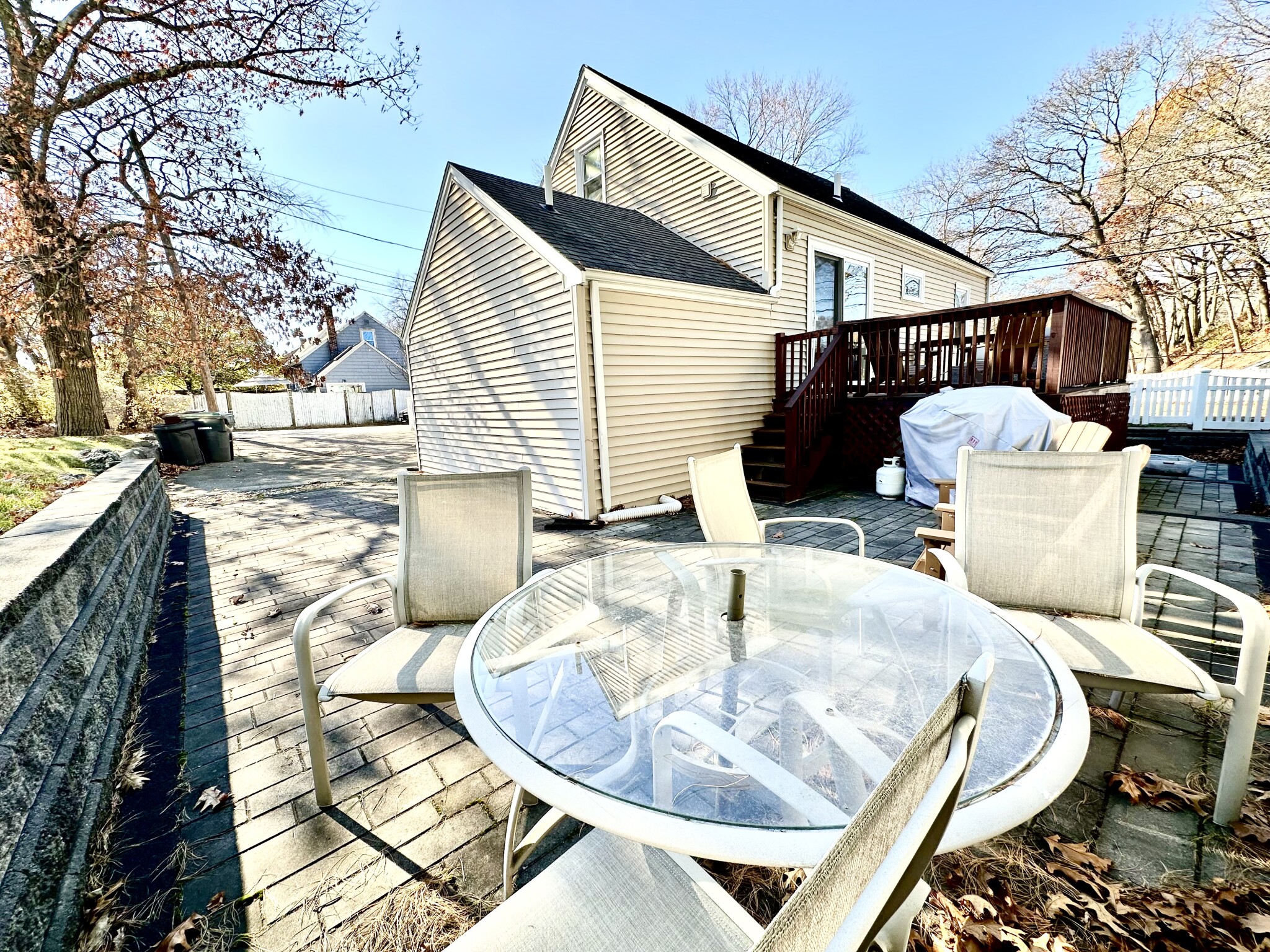 3 bed, 2 bath apartment for rent at 6 Bonad Rd Unit 6, Dedham — photo 3 of 34