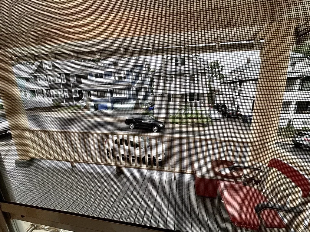 2 bed, 1 bath apartment for rent at 6 Boulevard Ter Unit 1, Brighton — photo 3 of 22